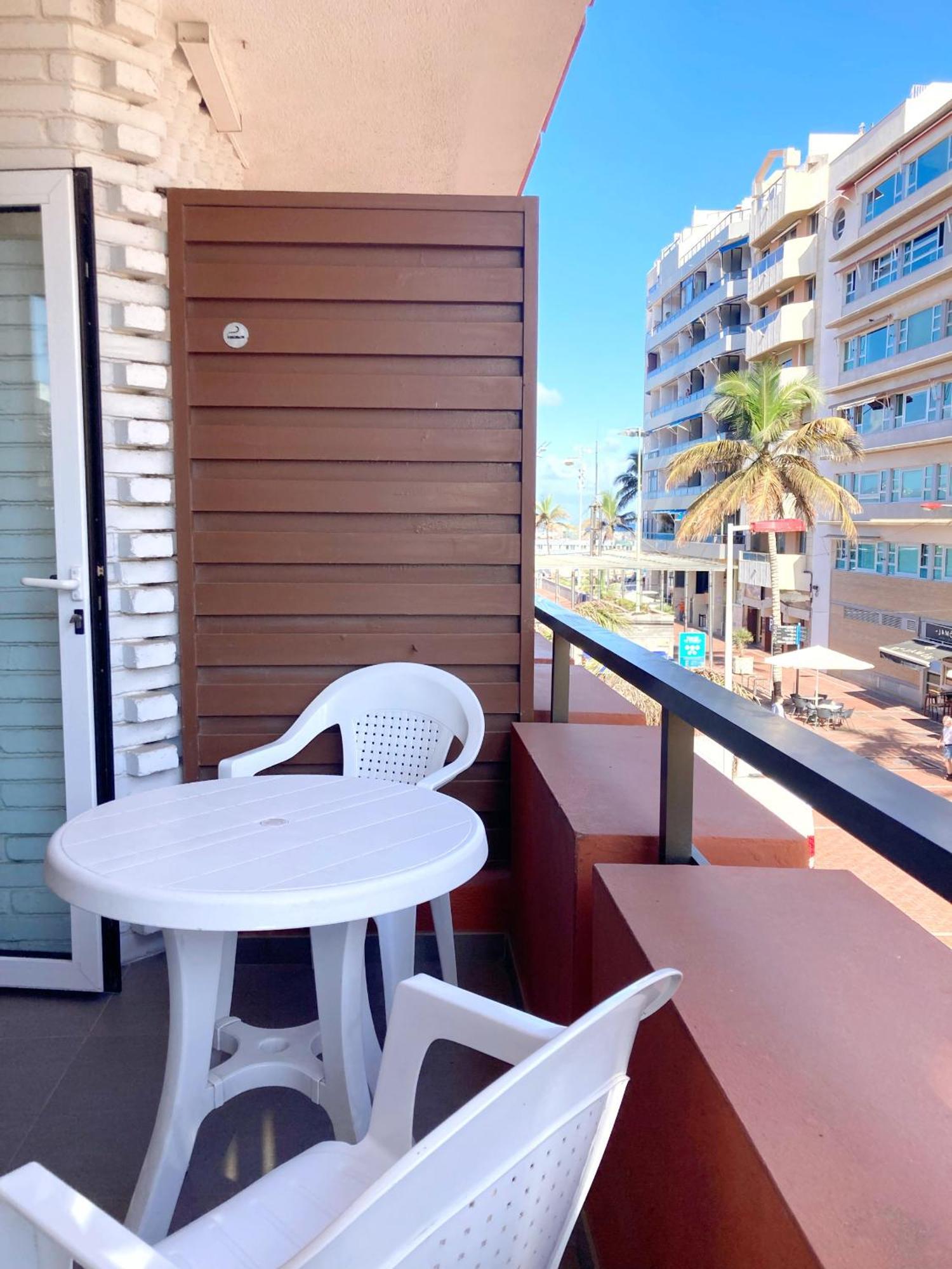 Sagasta Beachfront Balcony By Canary365 Las Palmas de Gran Canaria Exterior photo